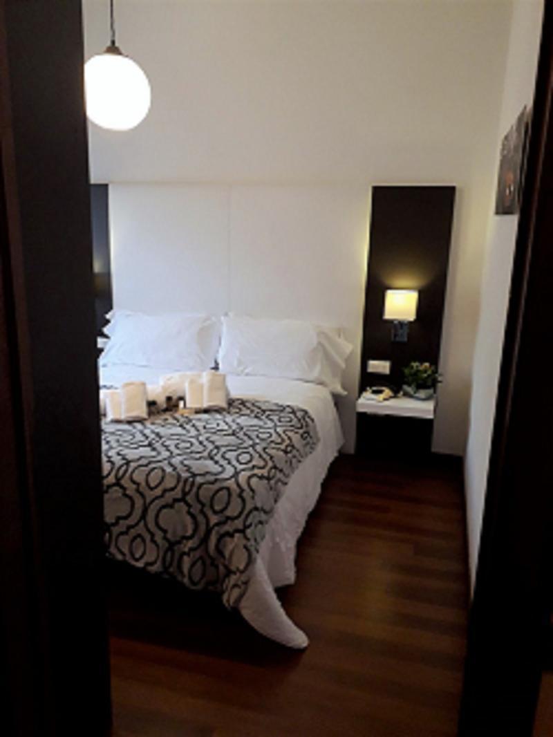 Hotel Roncobilaccio Roncobillaccio Buitenkant foto
