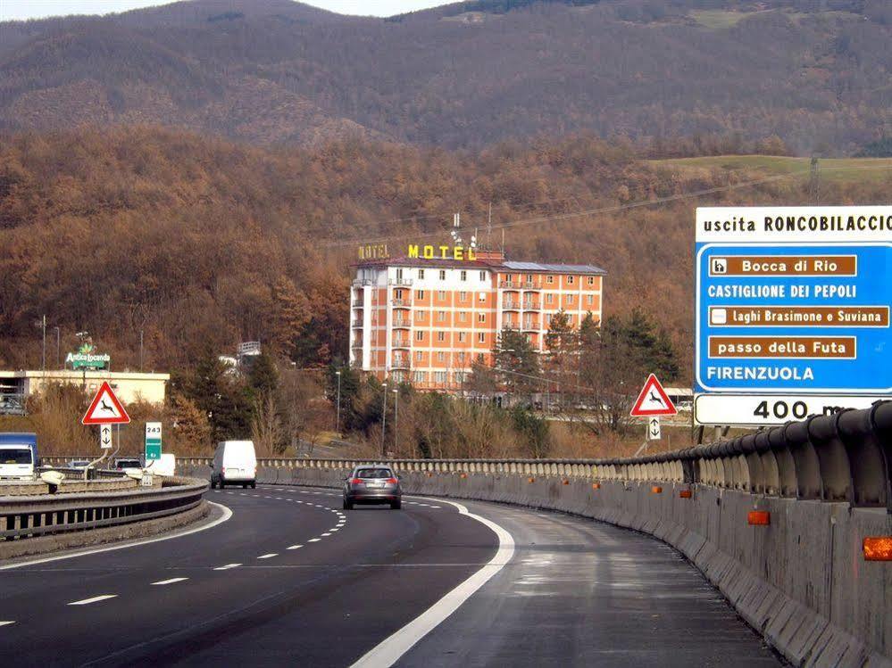 Hotel Roncobilaccio Roncobillaccio Buitenkant foto