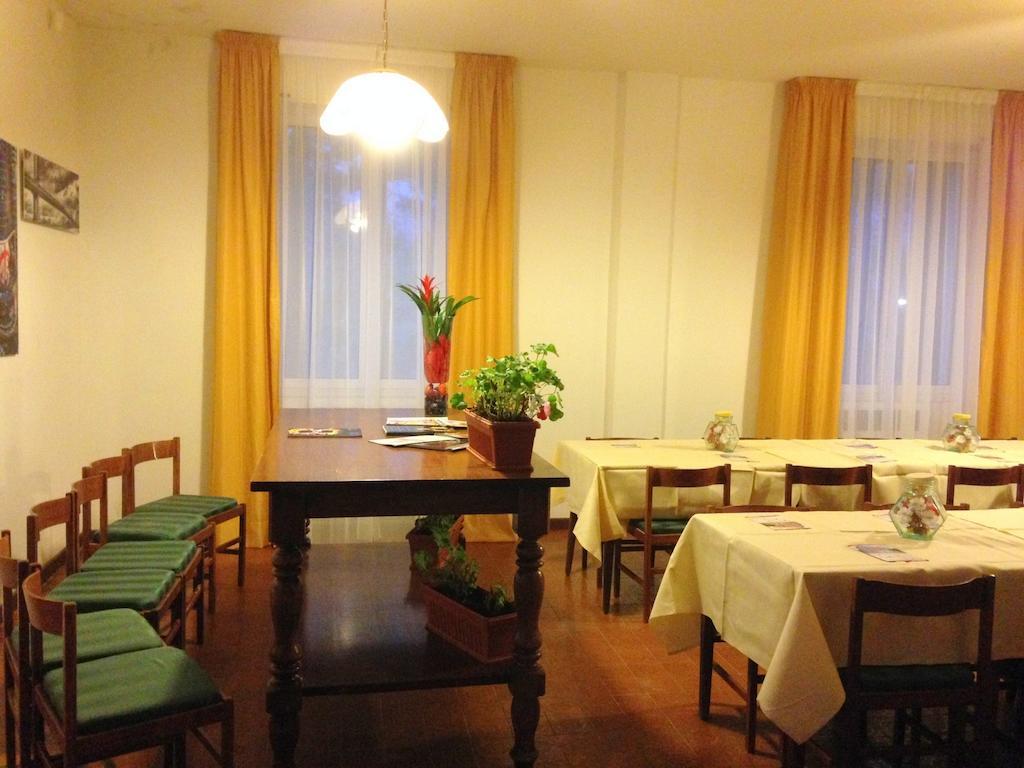 Hotel Roncobilaccio Roncobillaccio Buitenkant foto